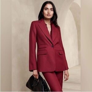 NWOT! Banana Republic Malbec Red Lido Sculpted Wool Blazer